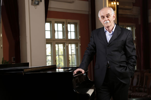 Корнелије Ковач: Могли смо у Брајтону да певамо и Трла баба лан, али сам хтео да покажем неки други ниво